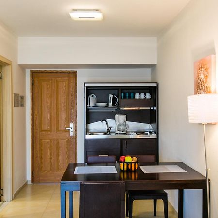 Cosmos Hotel Rethymno  Екстер'єр фото