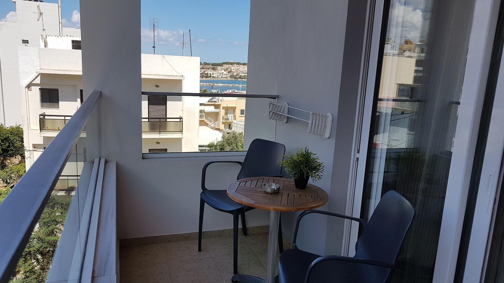 Cosmos Hotel Rethymno  Екстер'єр фото