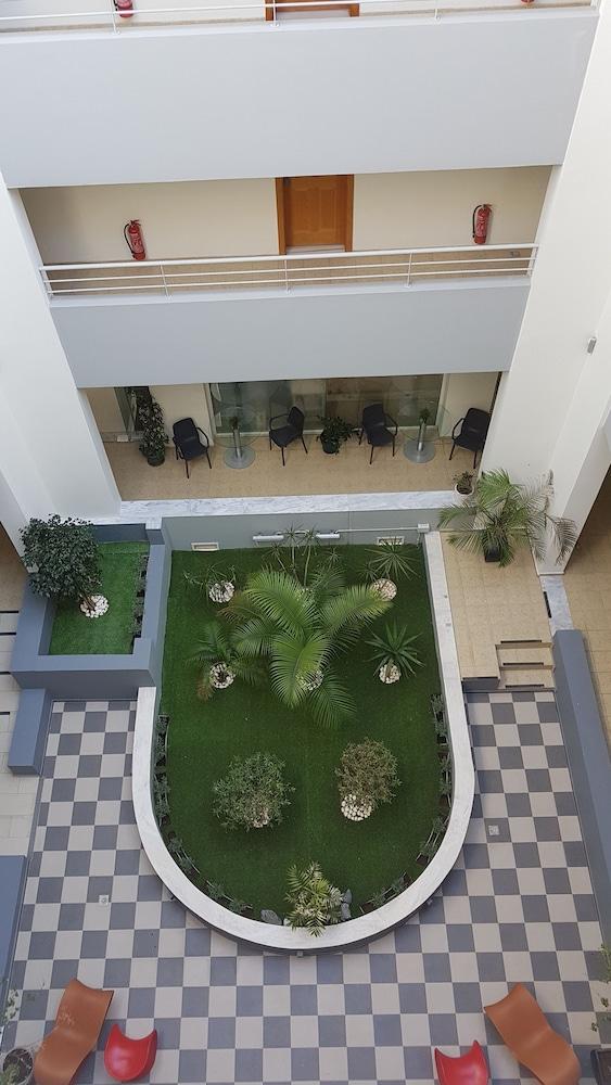 Cosmos Hotel Rethymno  Екстер'єр фото