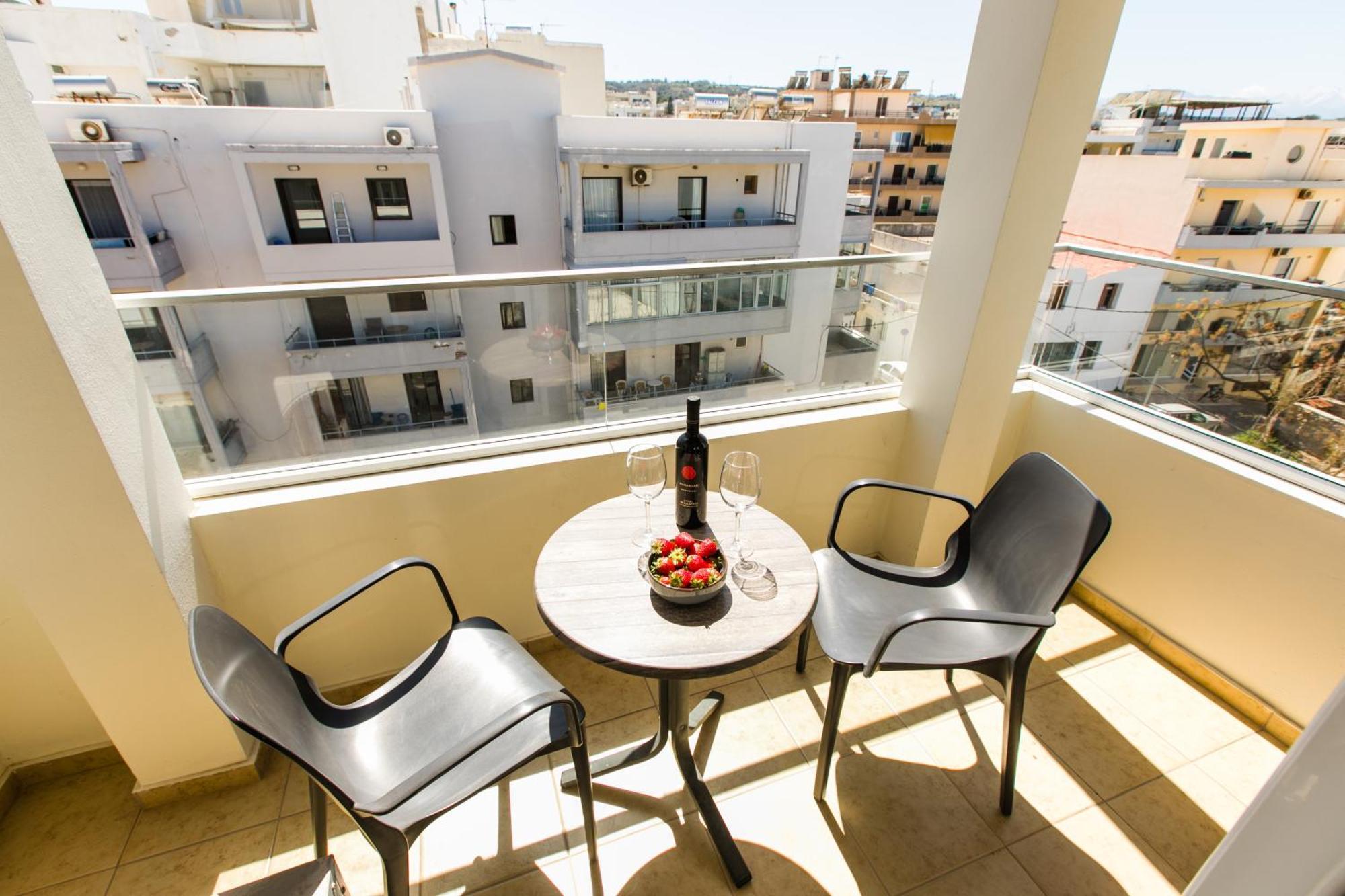 Cosmos Hotel Rethymno  Екстер'єр фото